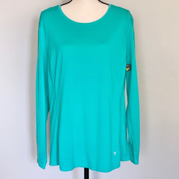 Old Navy Tops - Old Navy Active Go Dry Top